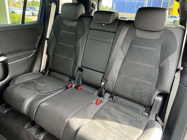 MERCEDES-BENZ GLB Photo 8