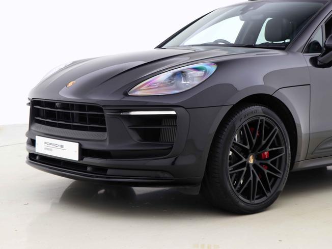 PORSCHE Macan Photo 16