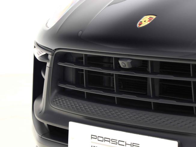 PORSCHE Macan Photo 17
