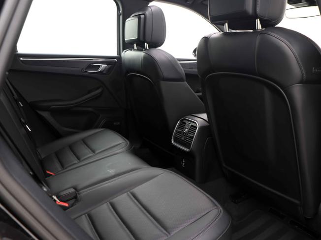 PORSCHE Macan Photo 27