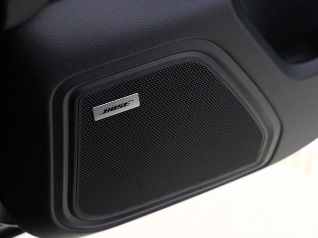 PORSCHE Macan Photo 28