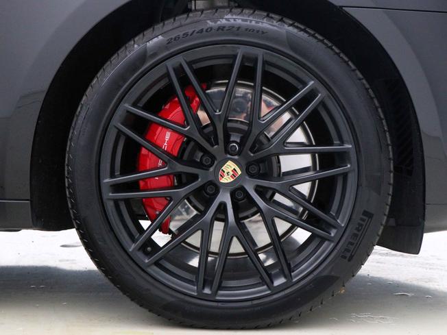 PORSCHE Macan Photo 4