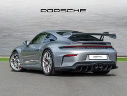 PORSCHE 911 Photo 2