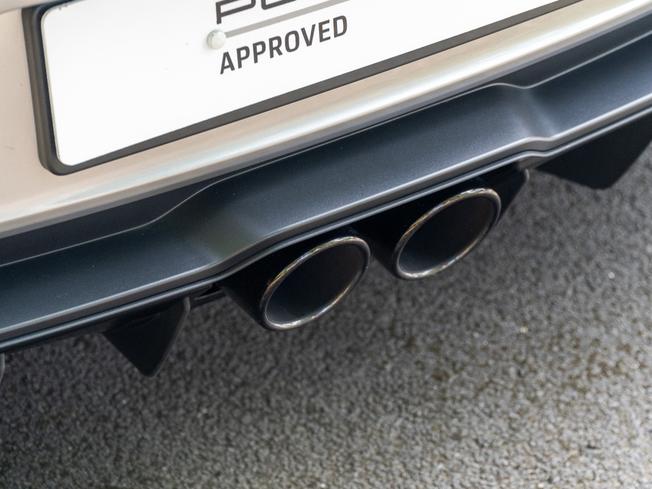 PORSCHE 911 Photo 42