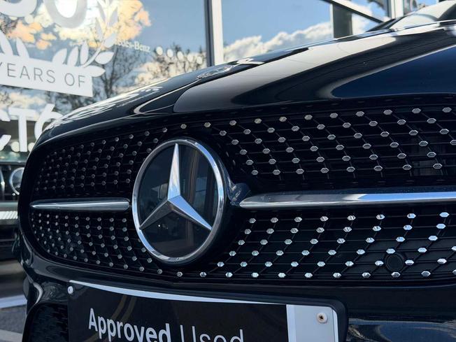 MERCEDES-BENZ A Class Photo 12