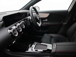 MERCEDES-BENZ A Class Photo 3