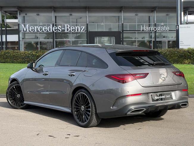 MERCEDES-BENZ CLA Class Photo 2