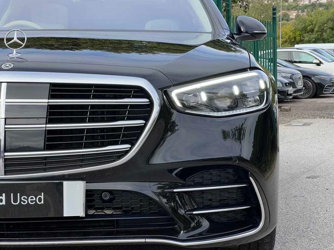 MERCEDES-BENZ S Class Photo 19