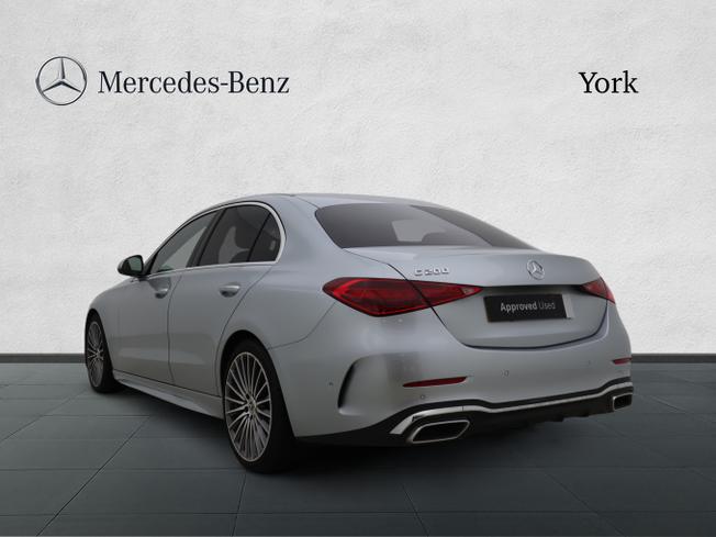 MERCEDES-BENZ C Class Photo 2