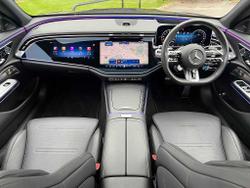 MERCEDES-BENZ E Class Photo 5