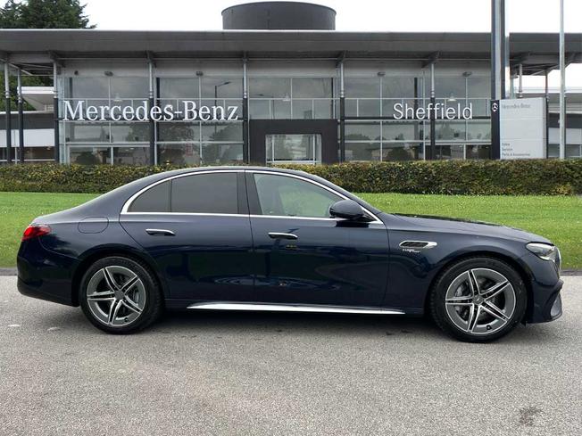 MERCEDES-BENZ E Class Photo 7
