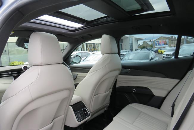 MASERATI Grecale Photo 22