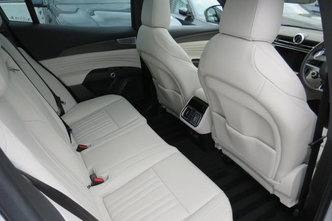 MASERATI Grecale Photo 27