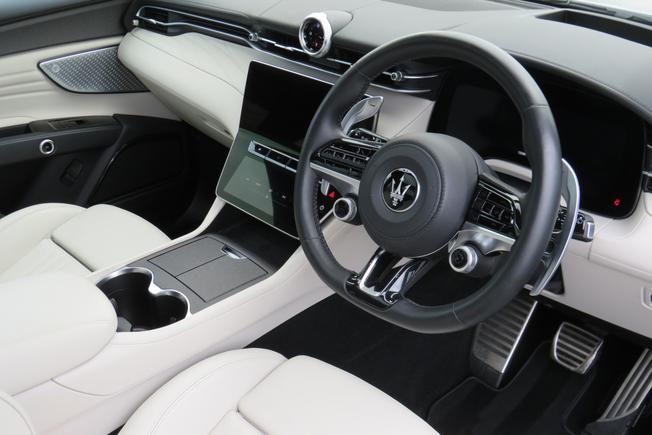 MASERATI Grecale Photo 8