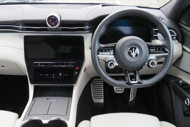 MASERATI Grecale Photo 9