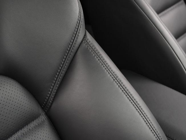 PORSCHE Macan Photo 15