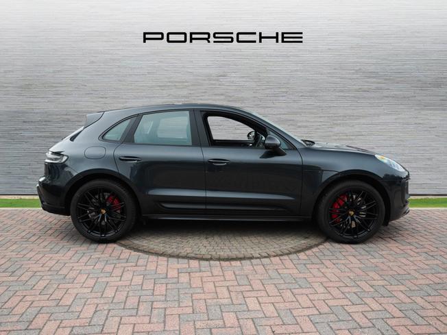 PORSCHE Macan Photo 5