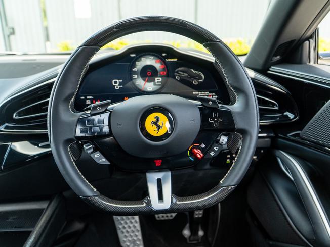 FERRARI Purosangue Photo 23