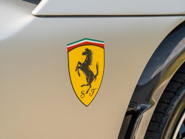 FERRARI Purosangue Photo 33