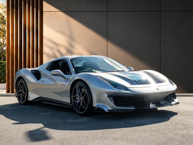 Ferrari 488 Pista Photo 9