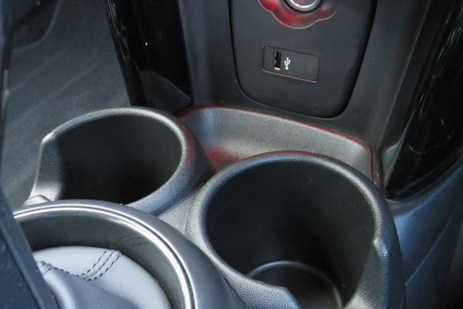 MINI Hatch Photo 24