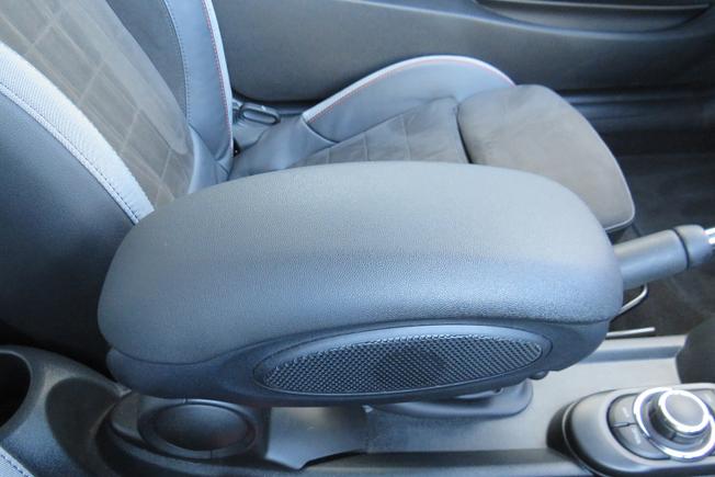 MINI Hatch Photo 33