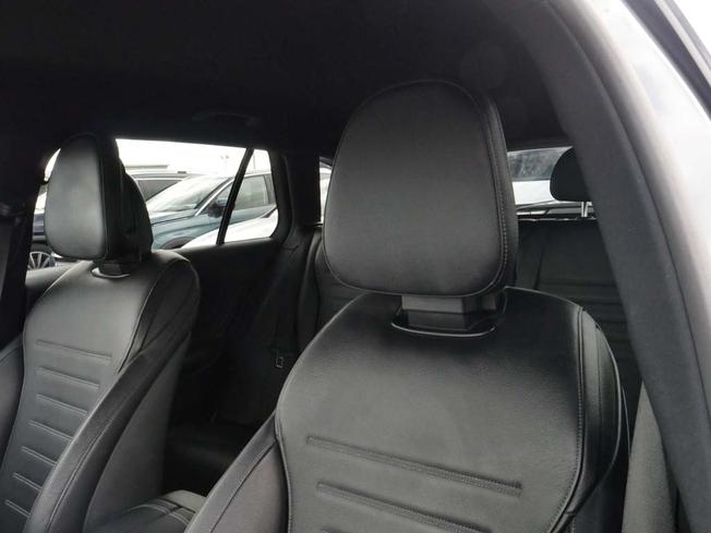 MERCEDES-BENZ C Class Photo 49