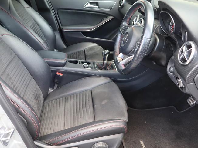 MERCEDES-BENZ A Class Photo 21