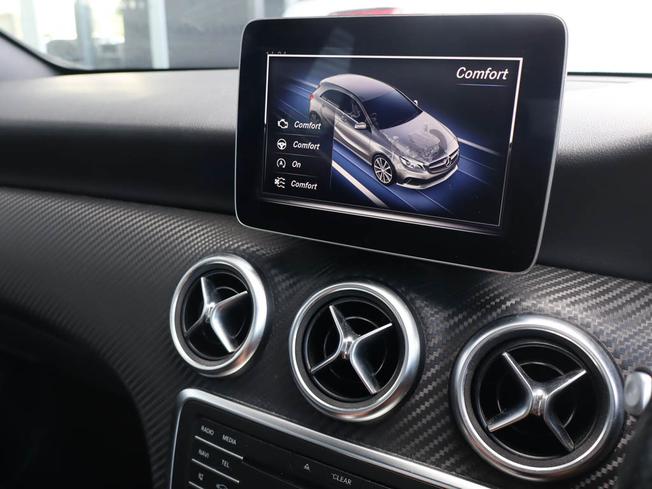 MERCEDES-BENZ A Class Photo 34