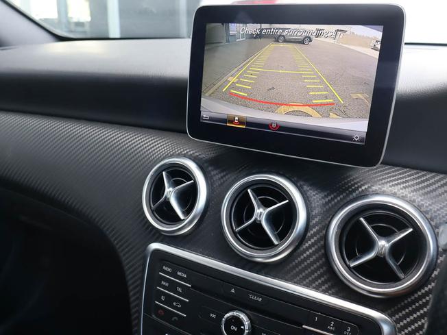 MERCEDES-BENZ A Class Photo 35