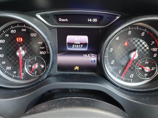 MERCEDES-BENZ A Class Photo 4