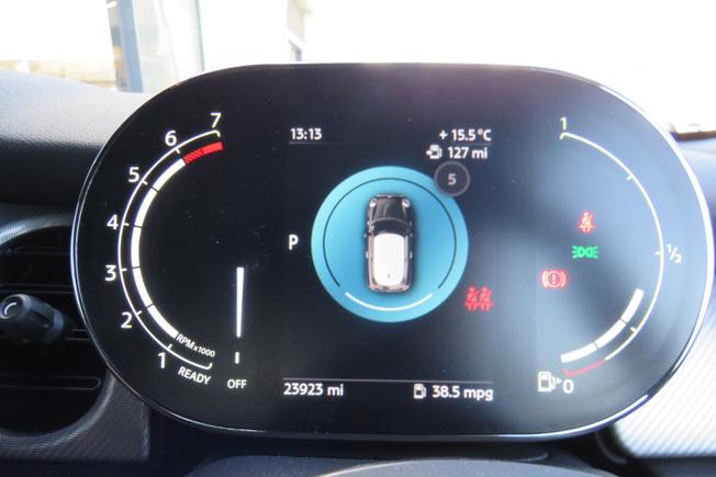 MINI Hatch Photo 27