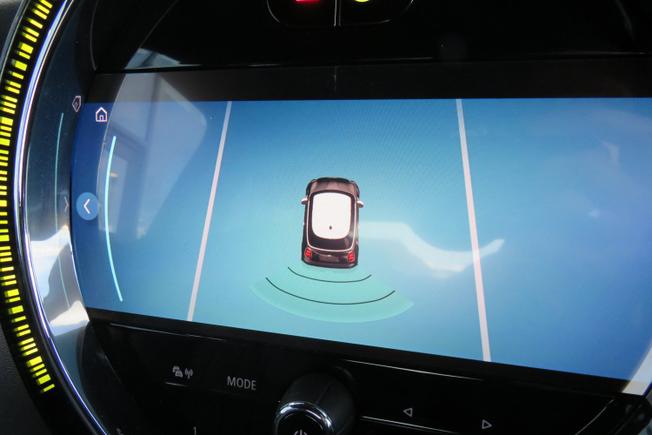 MINI Hatch Photo 32