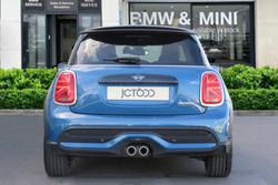 MINI Hatch Photo 5