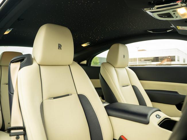 ROLLS-ROYCE Wraith Photo 14