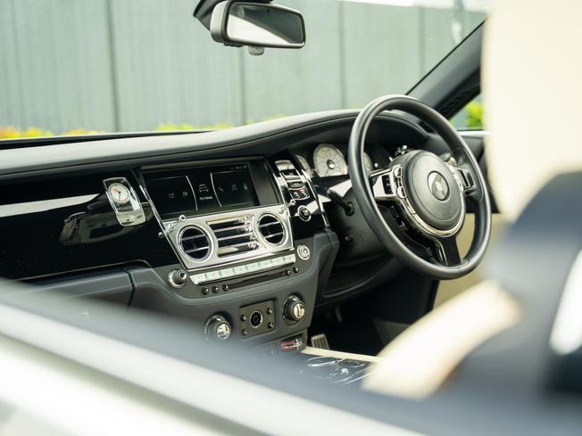 ROLLS-ROYCE Wraith Photo 20