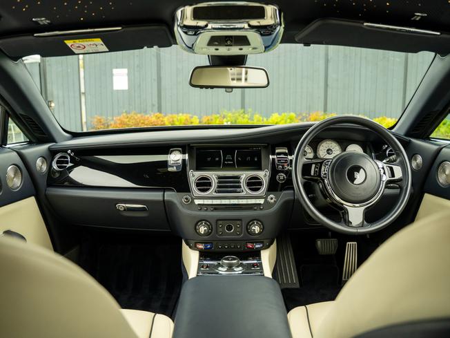 ROLLS-ROYCE Wraith Photo 4