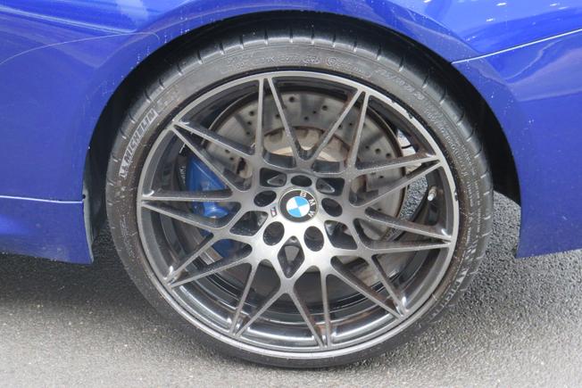 BMW M4 Photo 12