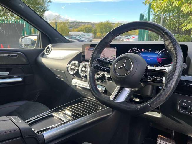 MERCEDES-BENZ B CLASS Photo 22