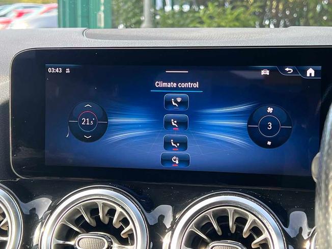 MERCEDES-BENZ B CLASS Photo 32