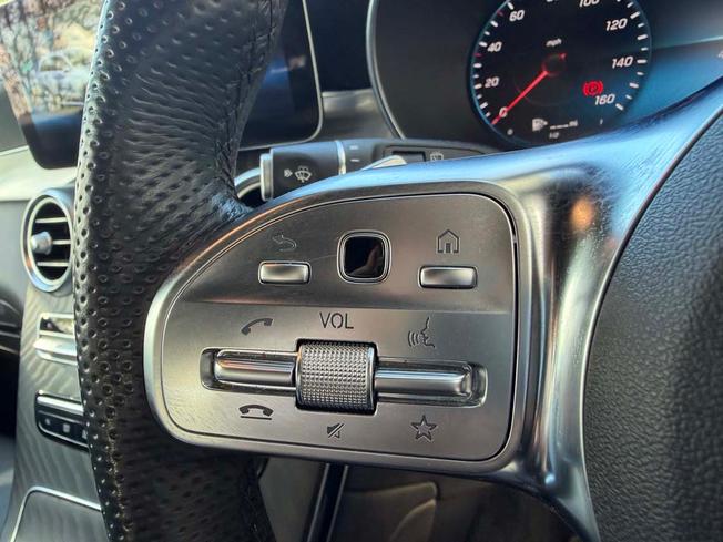 MERCEDES-BENZ Glc Photo 32