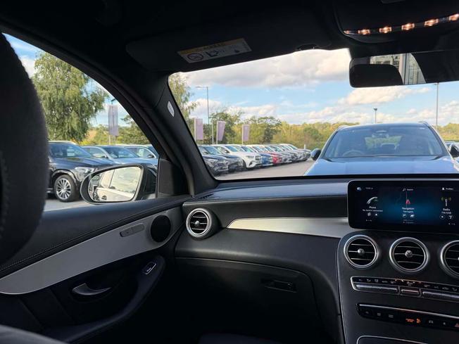 MERCEDES-BENZ Glc Photo 46