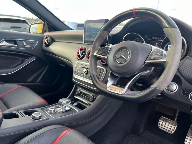 MERCEDES-BENZ A Class Photo 21