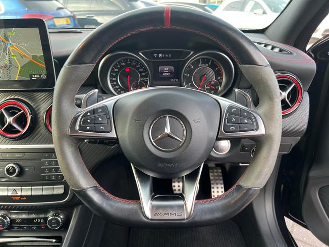 MERCEDES-BENZ A Class Photo 24