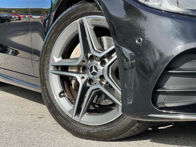 MERCEDES-BENZ C Class Photo 14