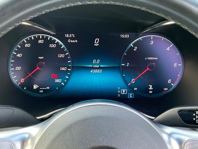 MERCEDES-BENZ C Class Photo 4