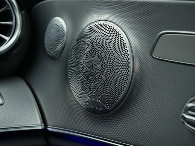 MERCEDES-BENZ E Class Photo 17