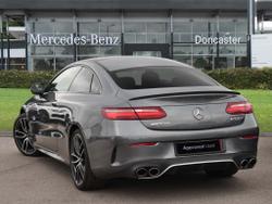 MERCEDES-BENZ E Class Photo 2