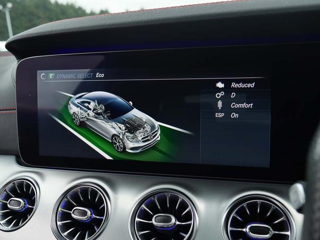 MERCEDES-BENZ E Class Photo 34