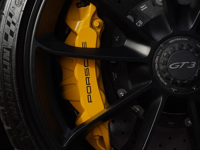 PORSCHE 911 Photo 23